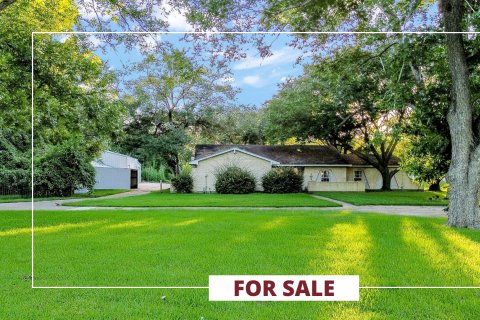 16019 Old Humble Road